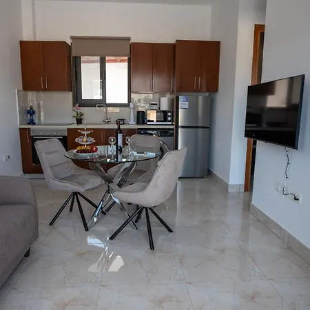 Daire Arma Cielo Ii, 1-bed Cosy Flat *