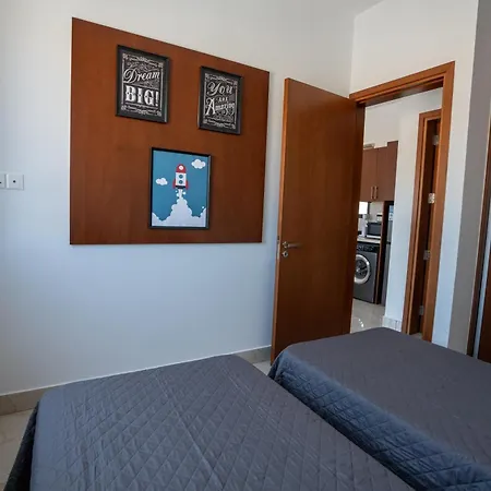 Arma Cielo Ii, 1-bed Cosy Flat