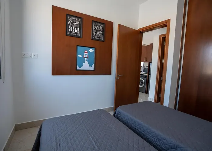 Arma Cielo Ii, 1-bed Cosy Flat