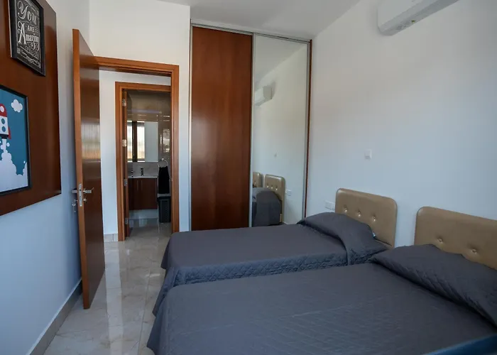 Arma Cielo Ii, 1-bed Cosy Flat Paphos
