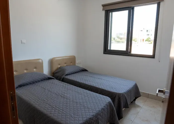Arma Cielo Ii, 1-bed Cosy Flat Paphos
